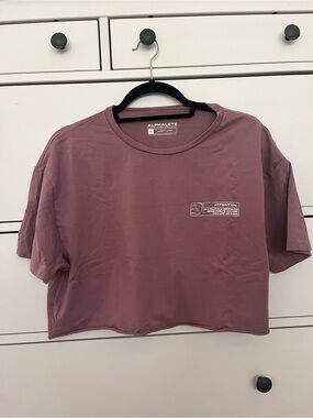 Alphalete Women's Dusty Mauve Cropped Tee